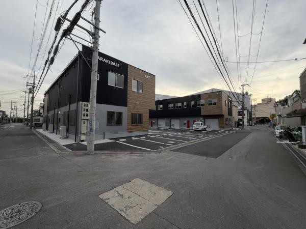 茨木市上郡2-A：倉庫事務所（東・EAST）